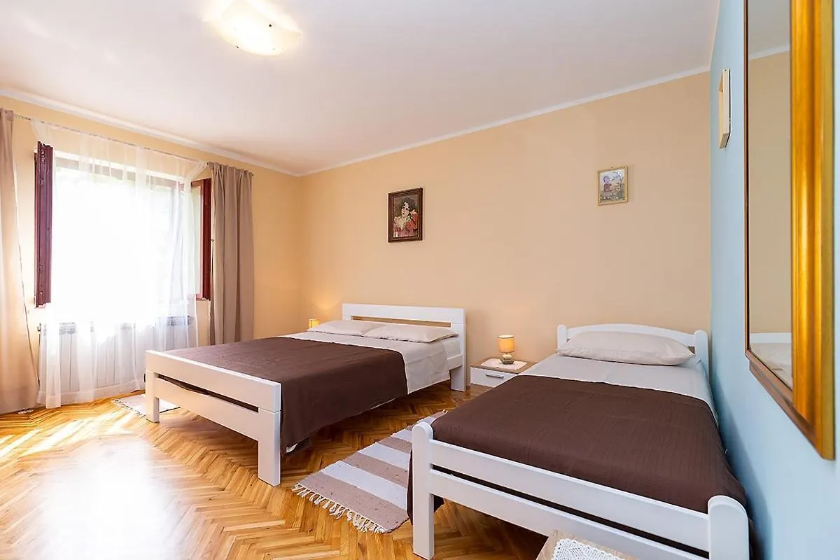 Eva Funtana Apartment Croatia